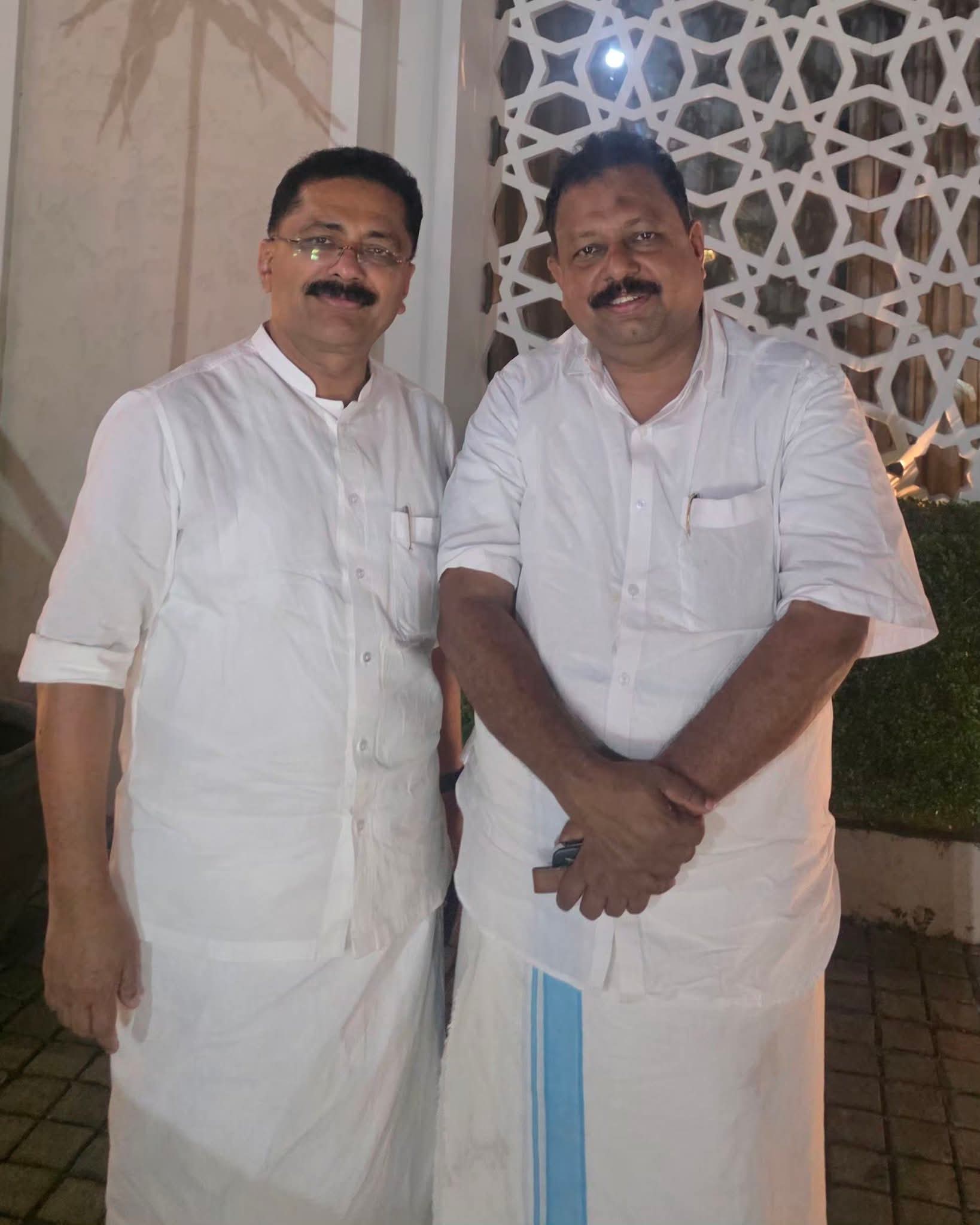 Saleem Madavoor with T. Siddique