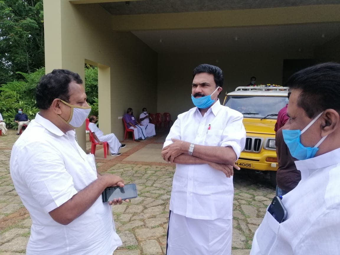 Saleem Madavoor with Jose K. Mani